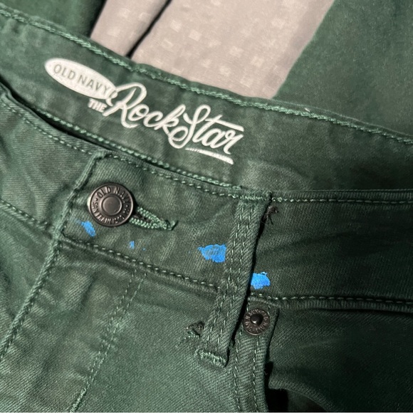 Old navy the rockstar green jeans size 4 paint marks - Picture 2 of 8